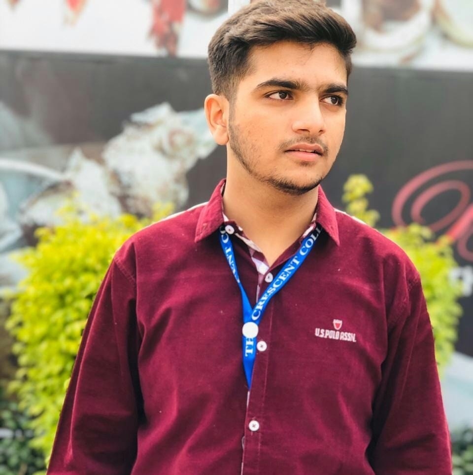 Rohaan Nadeem Image - Computer Science Student & Developer - Rohaan02.github.io